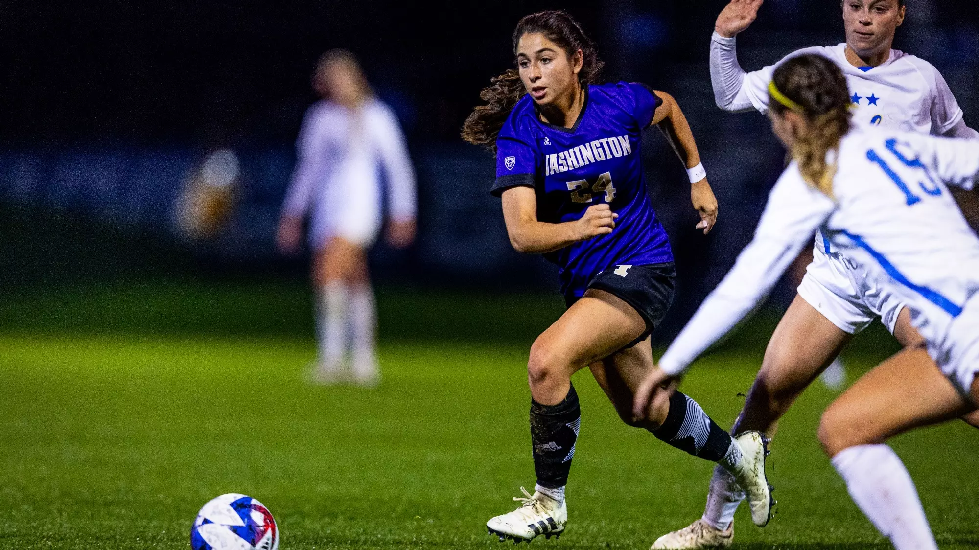 新的外援 新的外援